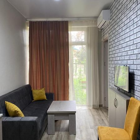 Lovely And Cozy Apartament In تبليسي المظهر الخارجي الصورة